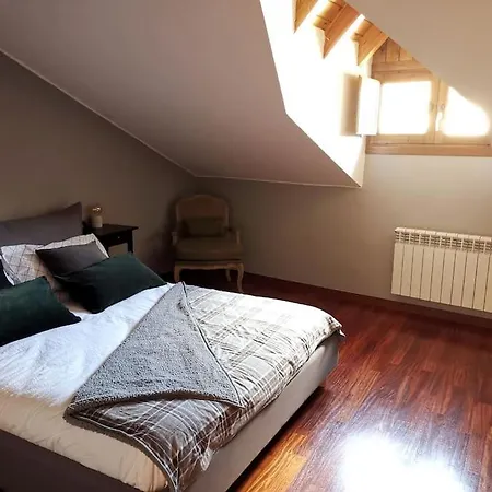 Santa Duplex En El Centro De Apartment Camprodon